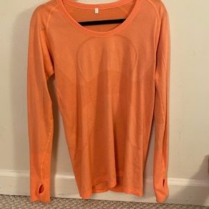 LULULEMON long sleeve Swiftly Tech